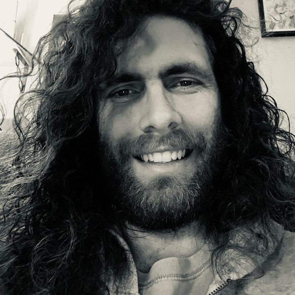 Meet your Posher, Joshua - Picture 1 of 1